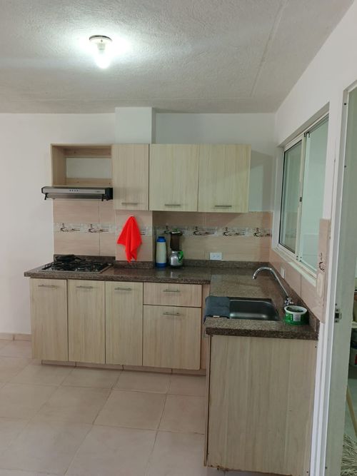 Casa de 6 alcobas en venta en Alfaguara, Jamundí, 230 m² · foto 4 de 9