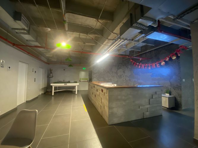 Oficina en arriendo en El Poblado, Medellín, 500 m² · foto 3 de 12