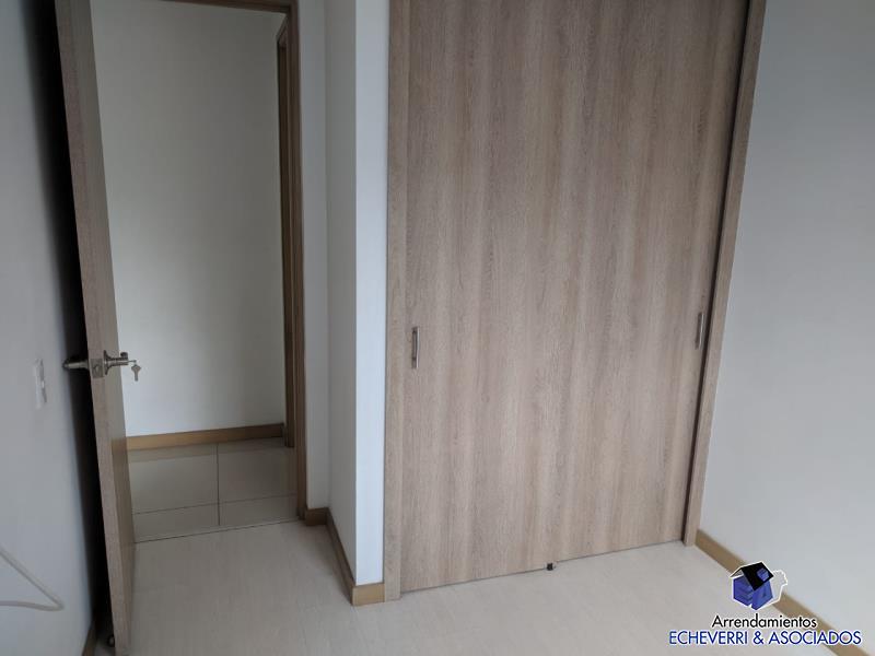 Apartamento en venta en El Oasis, Envigado · foto 2 de 9
