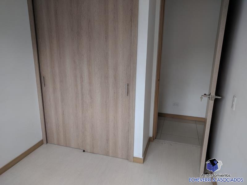 Apartamento en venta en El Oasis, Envigado · foto 3 de 9