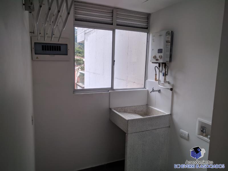 Apartamento en venta en El Oasis, Envigado · foto 5 de 9
