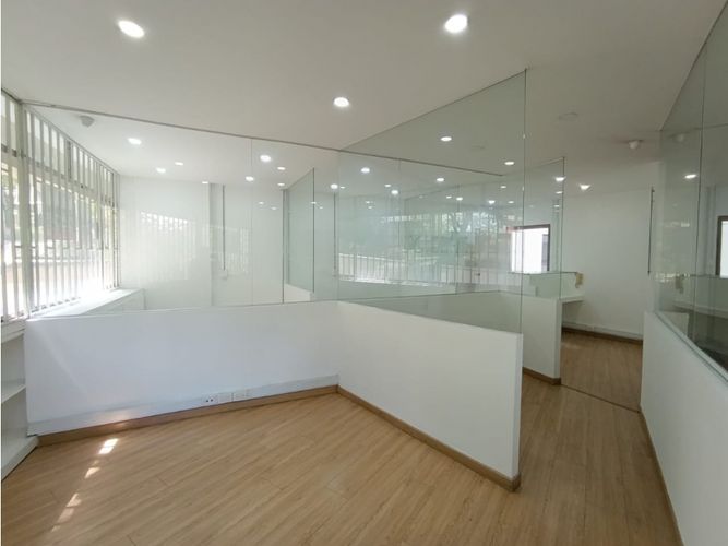 Oficina en venta en Manila, Medellín, 57 m² · foto 9 de 11