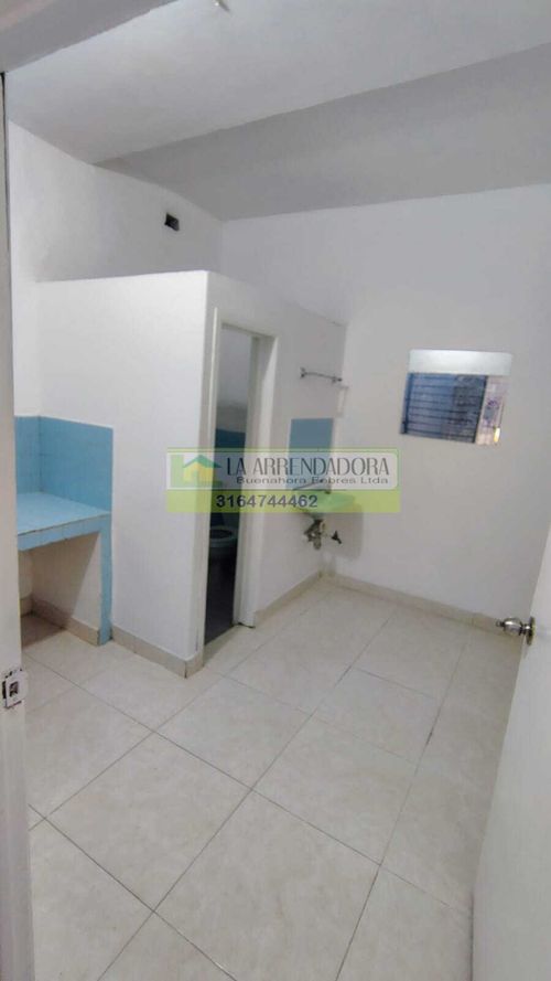 Local en arriendo en Centro, Cúcuta, 24 m² · foto 3 de 7