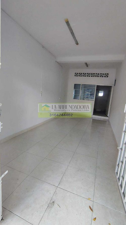 Local en arriendo en Centro, Cúcuta, 24 m² · foto 2 de 7