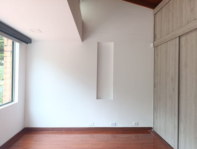 Casa de 3 alcobas en arriendo en El Poblado, Medellín, 360 m² · foto 14 de 17