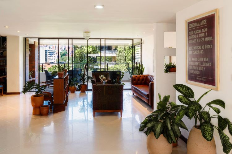 Apartamento de 3 alcobas en arriendo en El Poblado, Medellín, 170 m² · foto 9 de 9