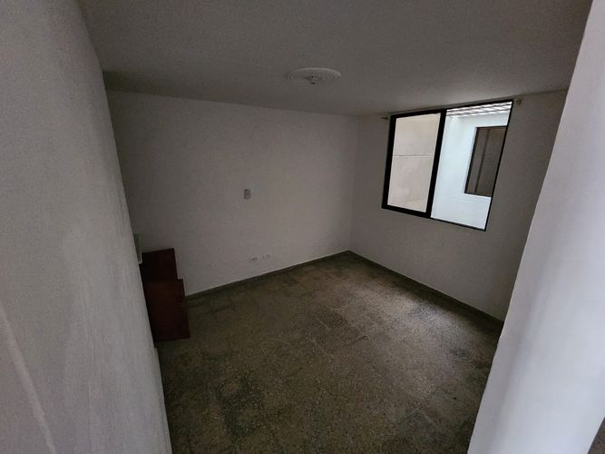 Oficina en venta en Laureles, Medellín, 147 m² · foto 3 de 20