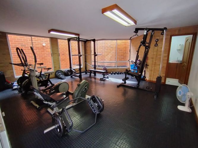 Apartamento de 5 alcobas en venta en Laureles, Medellín, 112 m² · foto 23 de 24