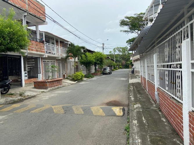 Casa de 3 alcobas en venta en Villagorgona, Candelaria, 97 m² · foto 2 de 17