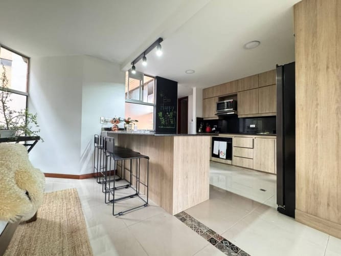 Apartamento de 3 alcobas en arriendo en El Diamante No. 2, Medellín, 180 m² · foto 10 de 24