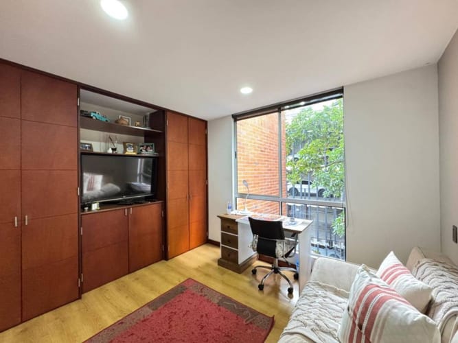 Apartamento de 3 alcobas en arriendo en El Diamante No. 2, Medellín, 180 m² · foto 12 de 24