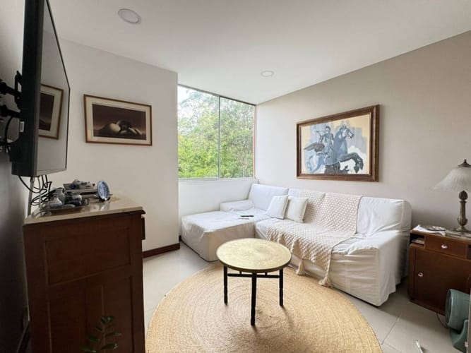 Apartamento de 3 alcobas en arriendo en El Diamante No. 2, Medellín, 180 m² · foto 13 de 24