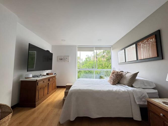 Apartamento de 3 alcobas en arriendo en El Diamante No. 2, Medellín, 180 m² · foto 16 de 24