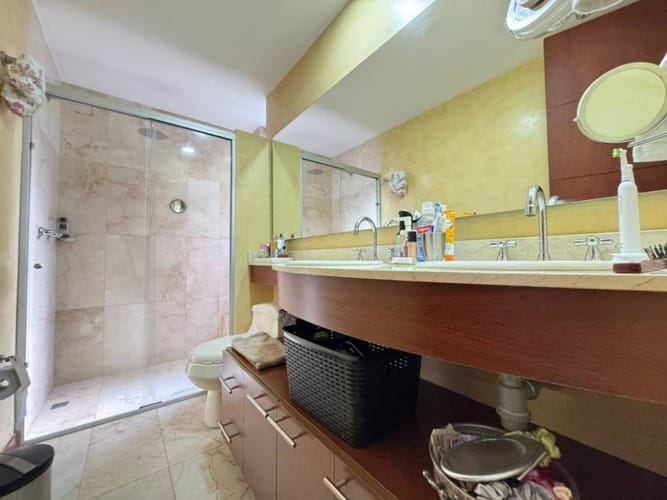 Apartamento de 3 alcobas en arriendo en El Diamante No. 2, Medellín, 180 m² · foto 17 de 24