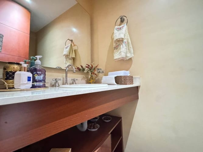 Apartamento de 3 alcobas en arriendo en El Diamante No. 2, Medellín, 180 m² · foto 23 de 24