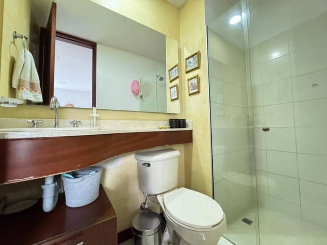 Apartamento de 3 alcobas en arriendo en El Diamante No. 2, Medellín, 180 m² · foto 24 de 24