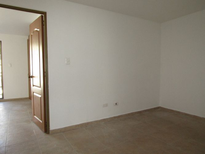 Casa de 3 alcobas en arriendo en Bosques De Santa Elena, Pereira, 160 m² · foto 7 de 10