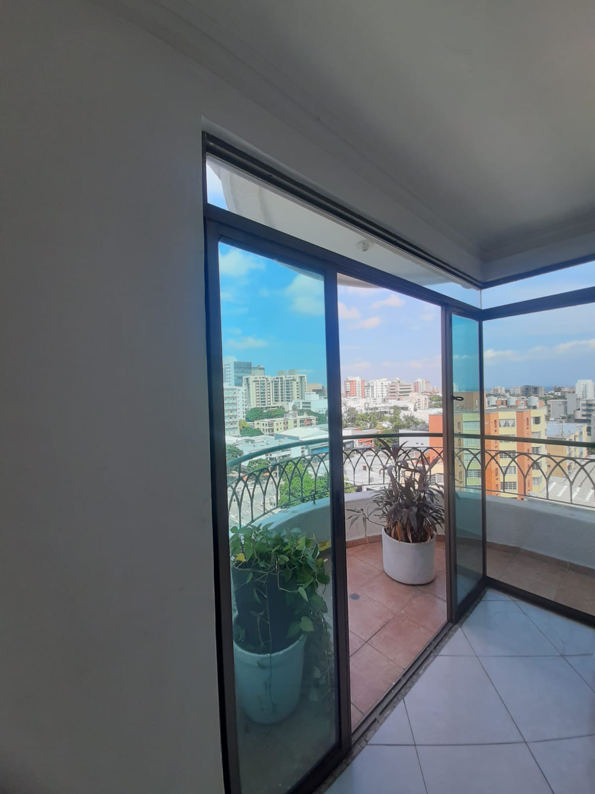 Apartamento en venta en Altos Del Prado, Barranquilla · foto 3 de 23