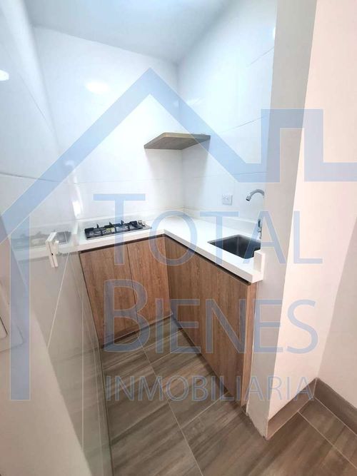 Local en arriendo en El Velódromo, Medellín, 50 m² · foto 8 de 15