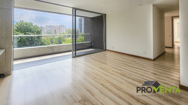 Apartamento en Venta en Loma Benedictinos, Envigado