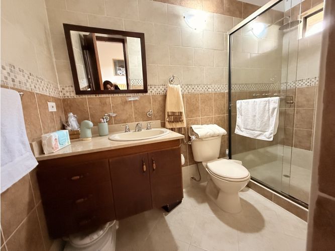 Casa de 5 alcobas en venta en Armenia, 380 m² · foto 10 de 24
