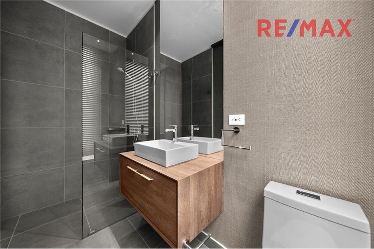 Apartamento de 3 alcobas en venta en El Virrey, Bogotá, 240 m² · foto 18 de 24