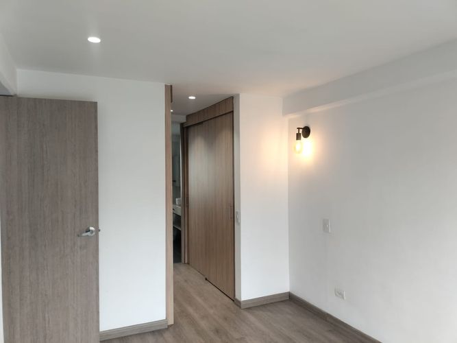 Apartamento de 1 alcoba en arriendo en El Poblado, Medellín, 63 m² · foto 7 de 13