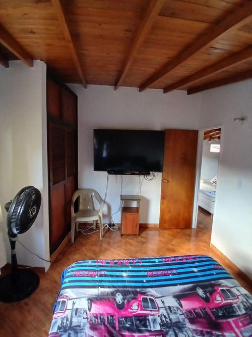 Apartamento de 3 alcobas en venta en San Bernardo, Medellín, 82 m² · foto 11 de 18