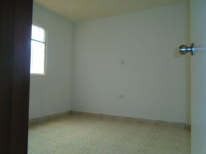 Casa de 5 alcobas en venta en Alvarez Las Americas, Bucaramanga, 265 m² · foto 7 de 13