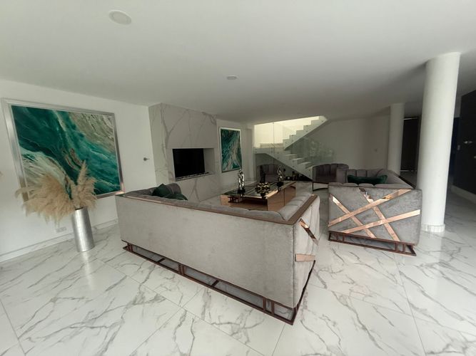 Casa de 4 alcobas en venta en San Lucas, Medellín, 430 m² · foto 8 de 24