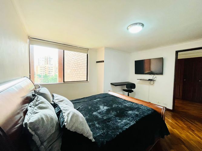 Apartamento de 3 alcobas en venta en El Poblado, Medellín, 180 m² · foto 13 de 20