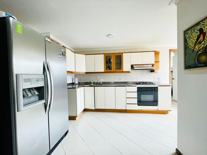 Apartamento de 3 alcobas en venta en El Poblado, Medellín, 180 m² · foto 10 de 20