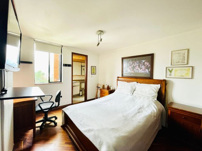 Apartamento de 3 alcobas en venta en El Poblado, Medellín, 180 m² · foto 17 de 20
