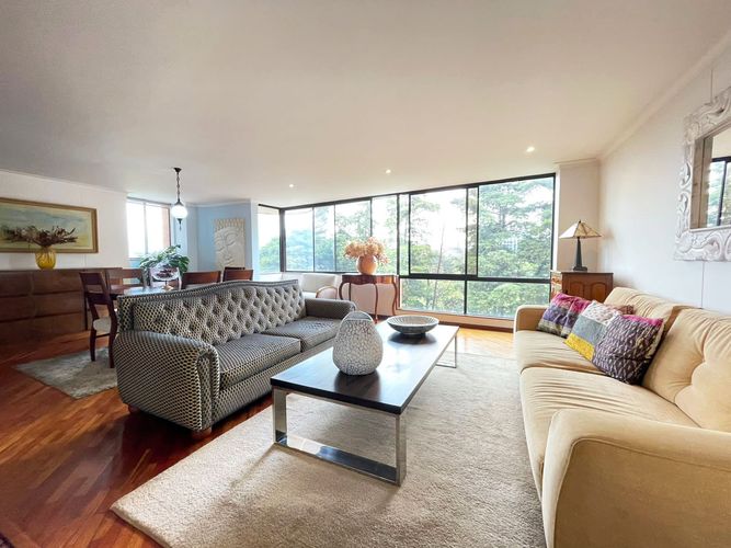 Apartamento de 3 alcobas en venta en El Poblado, Medellín, 180 m² · foto 2 de 20