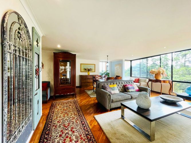 Apartamento de 3 alcobas en venta en El Poblado, Medellín, 180 m² · foto 5 de 20