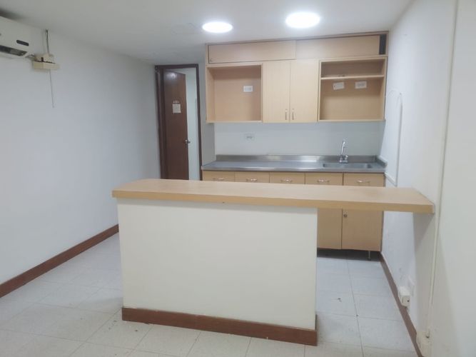 Local en arriendo en La Candelaria, Medellín, 250 m² · foto 3 de 9