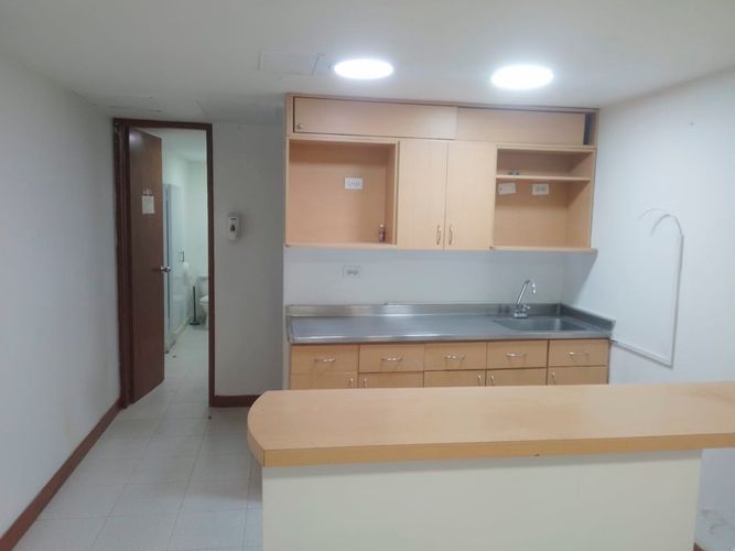 Local en arriendo en La Candelaria, Medellín, 250 m² · foto 8 de 9