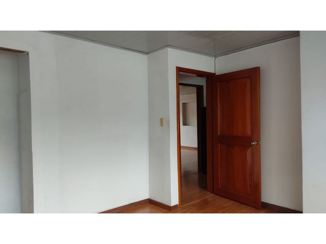 Casa en venta en Santa Cecilia, Bogotá · foto 6 de 12
