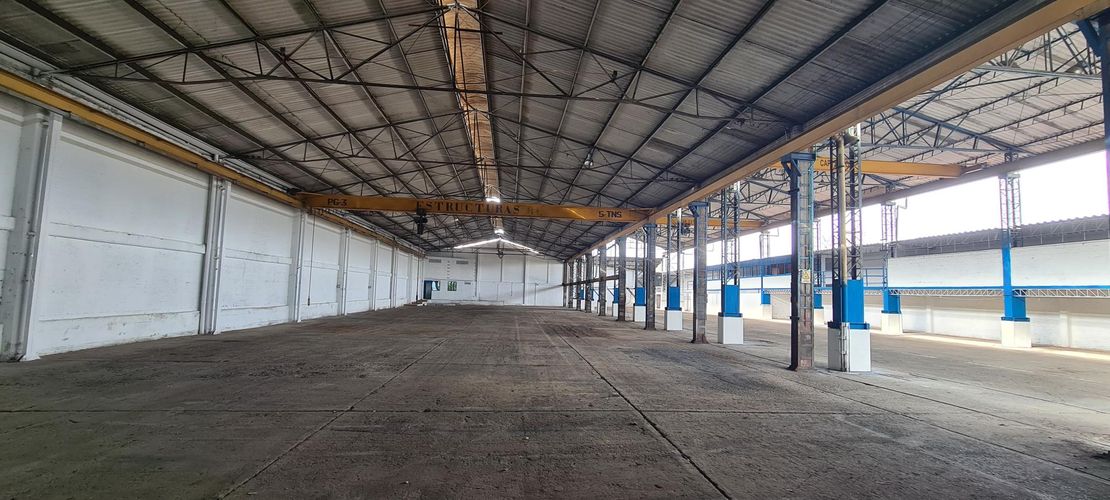 Bodega en arriendo en Zona Industrial, Yumbo, 2230 m² · foto 4 de 24