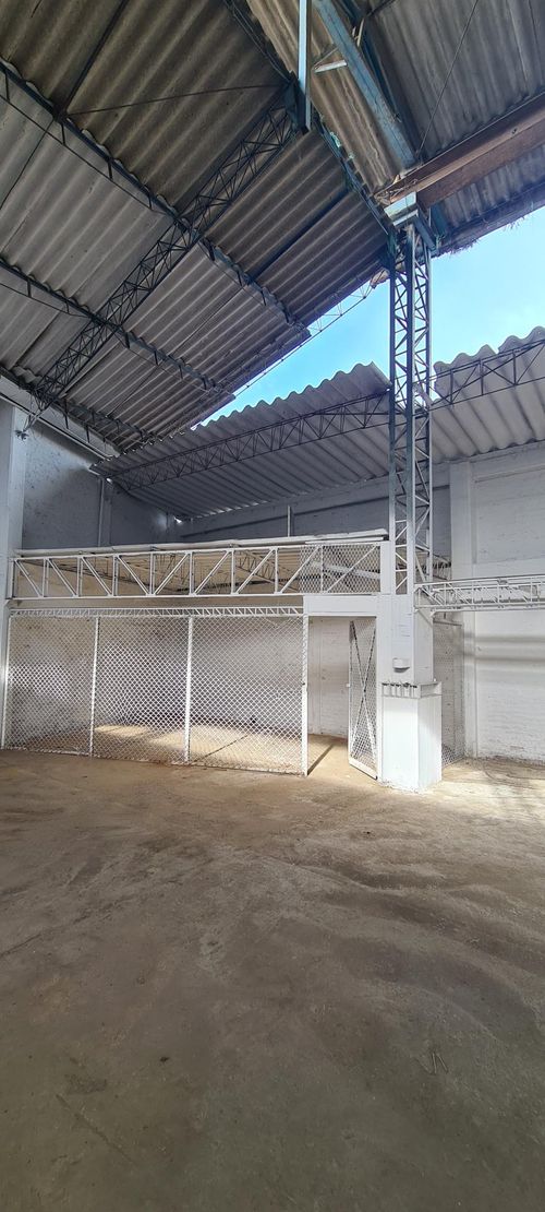Bodega en arriendo en Zona Industrial, Yumbo, 2230 m² · foto 16 de 24
