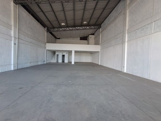 Bodega en arriendo en Aeropuerto, Pereira, 368 m² · foto 3 de 9