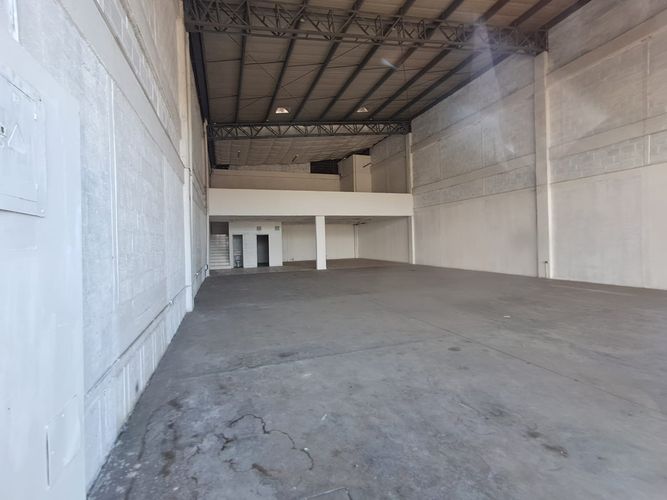 Bodega en arriendo en Aeropuerto, Pereira, 368 m² · foto 6 de 9