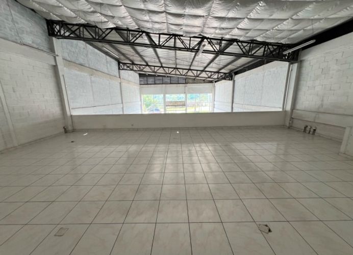 Bodega en arriendo en Aeropuerto, Pereira, 368 m² · foto 9 de 9