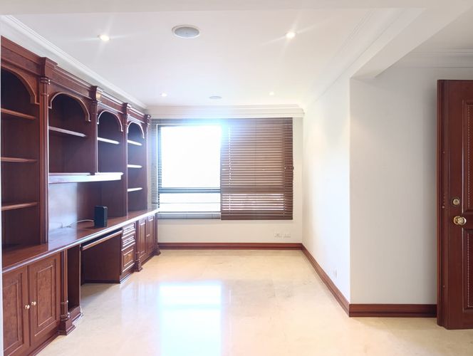 Apartamento de 4 alcobas en arriendo en El Poblado, Medellín, 425 m² · foto 10 de 19