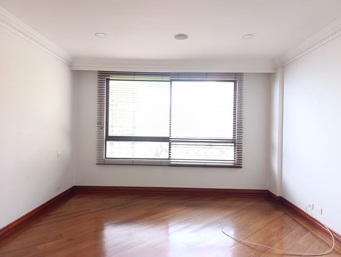 Apartamento de 4 alcobas en arriendo en El Poblado, Medellín, 425 m² · foto 11 de 19