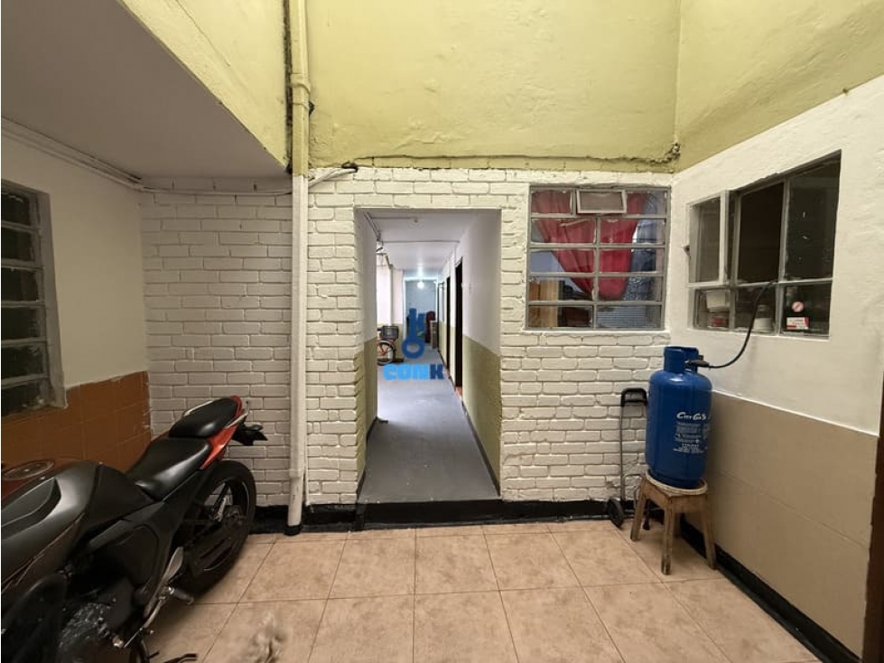 Casa en venta en San Fernando, Bogotá · foto 2 de 9