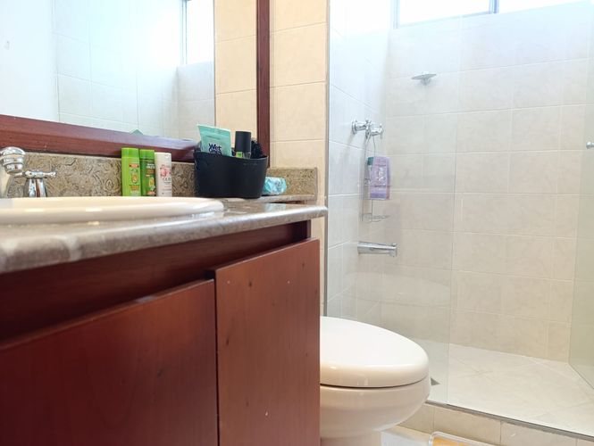 Apartamento de 3 alcobas en arriendo en El Poblado, Medellín, 173 m² · foto 16 de 18