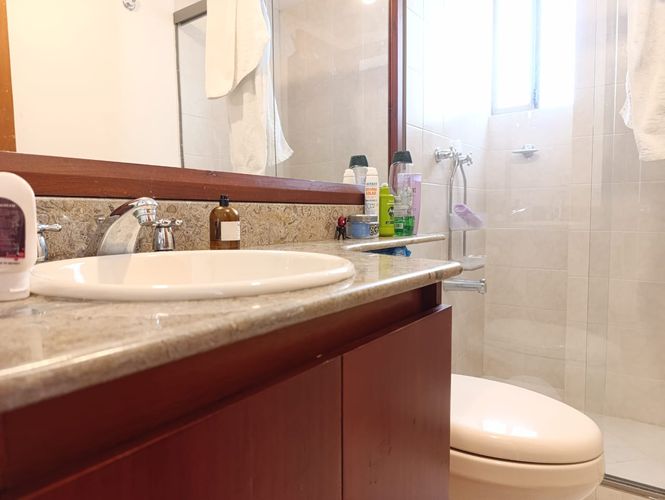 Apartamento de 3 alcobas en arriendo en El Poblado, Medellín, 173 m² · foto 17 de 18