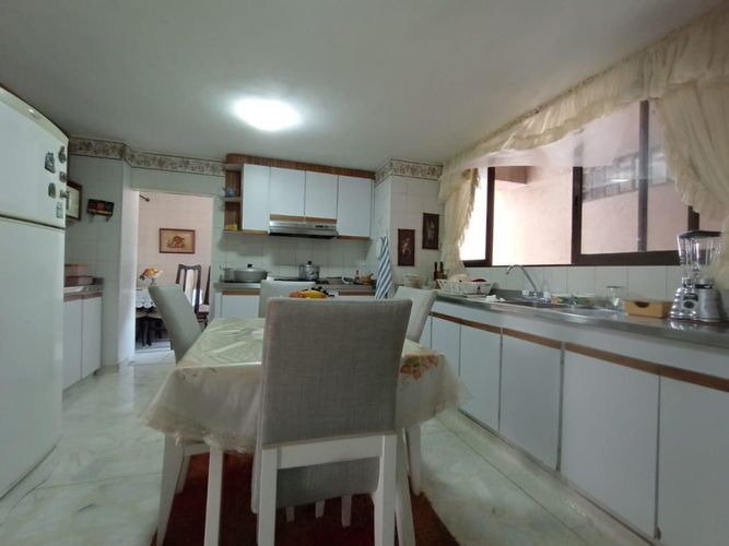 Apartamento de 3 alcobas en venta en Altos Del Prado, Barranquilla, 198 m² · foto 7 de 21