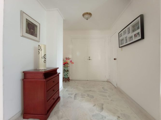 Apartamento de 3 alcobas en venta en Altos Del Prado, Barranquilla, 198 m² · foto 9 de 21
